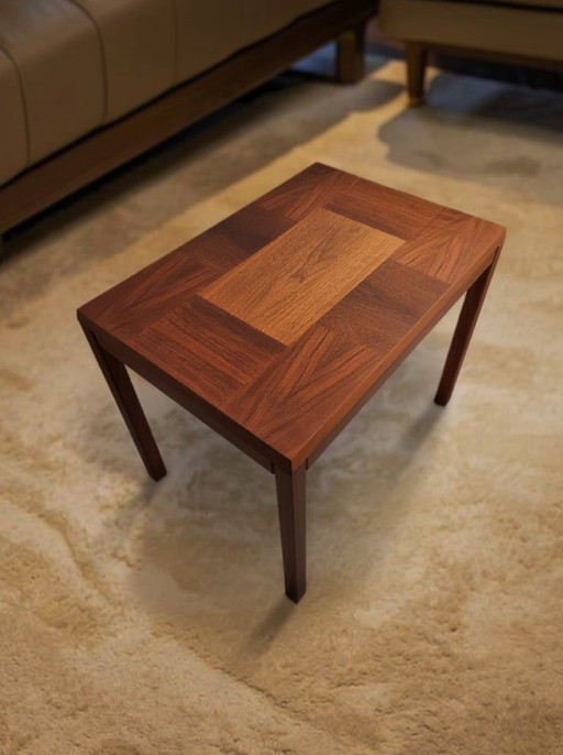 Mid-Century Modern Rosewood Coffee Table – salontafels