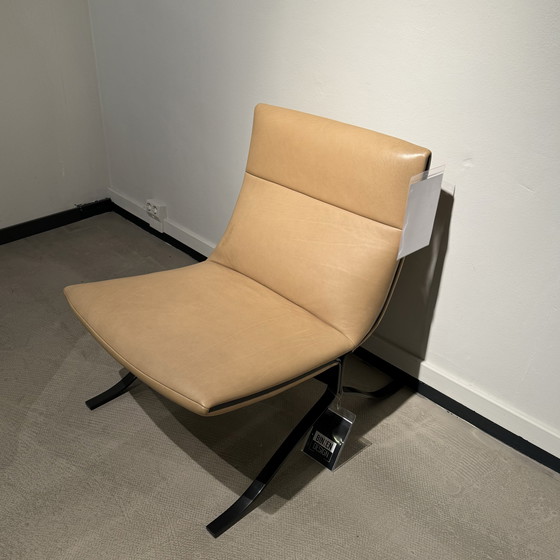 Image 1 of Eyye Juno fauteuil