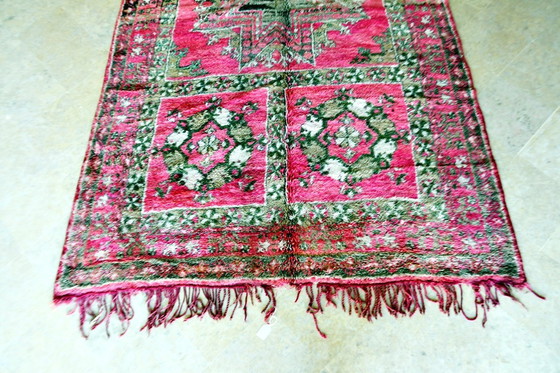 Image 1 of Vintage Roze Marokkaanse Boujaad Vloerkleed - 325 x 185 cm