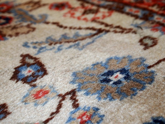 Image 1 of Handmade vintage Pakistani Lahore rug 2.5' x 4.6' (77cm x 141cm) 1950s