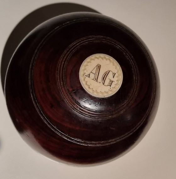 Thomas Taylor Glasgow wooden bowls, set of two, Decorative Objects, Other, Brown, Vintage (photo 2 of 7)