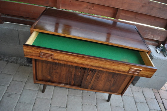 Danish Rosewood Chest of Drawers, 1960s Restored – Scandinavian (photo 5 of 8)