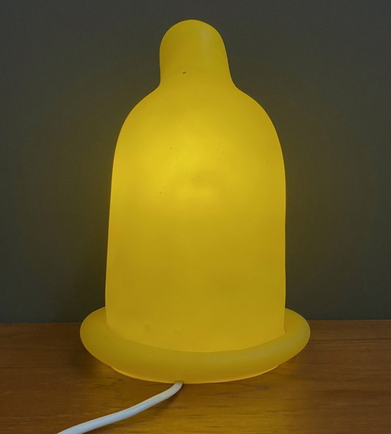 Image 1 of Gele tafellamp van Melek Fecht, model condoom