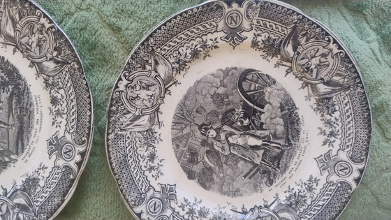 Image 1 of Série complète d'assiette parlante Napoléon 1920-1930