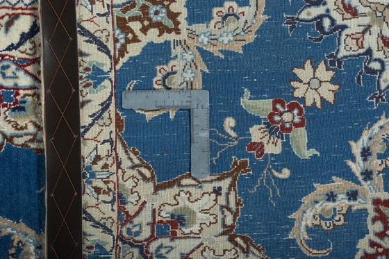 Image 1 of Handgeknoopt Perzisch tapijt - Nain 9La met zijde 380 x 93 cm - Oosters tapijt