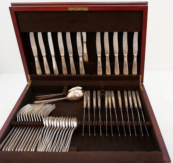 Image 1 of Set di posate Christofle &quot;Régence&quot; e set di posate argentate (90 pezzi)