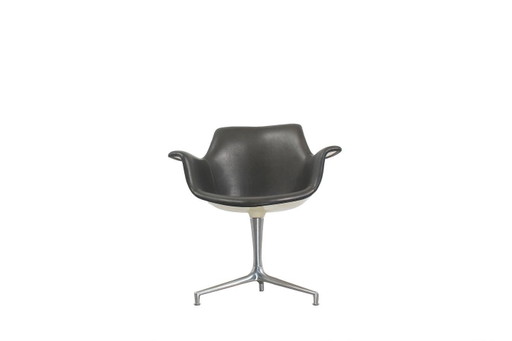 Rare chaise en fibre de verre JK810 des années 1970, conçue par Jorgen Kastholm pour Kill International