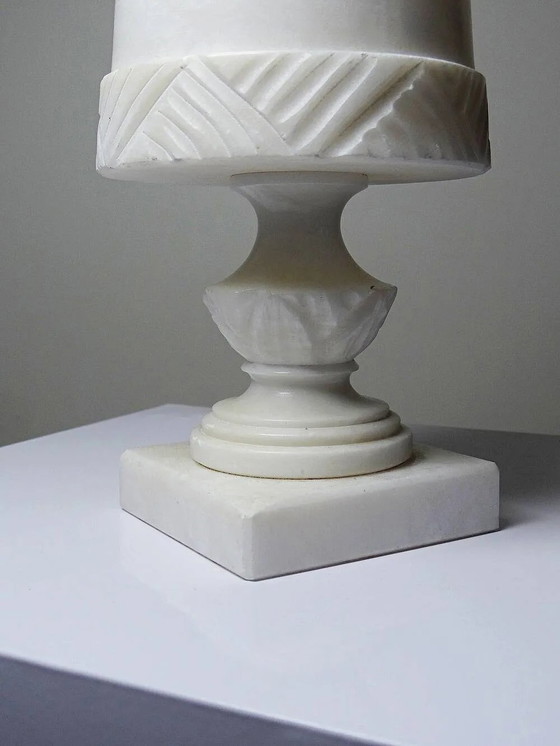 White sculpted alabaster night light, classic style, circa . – Table lamps, Marble (photo 6 of 15)