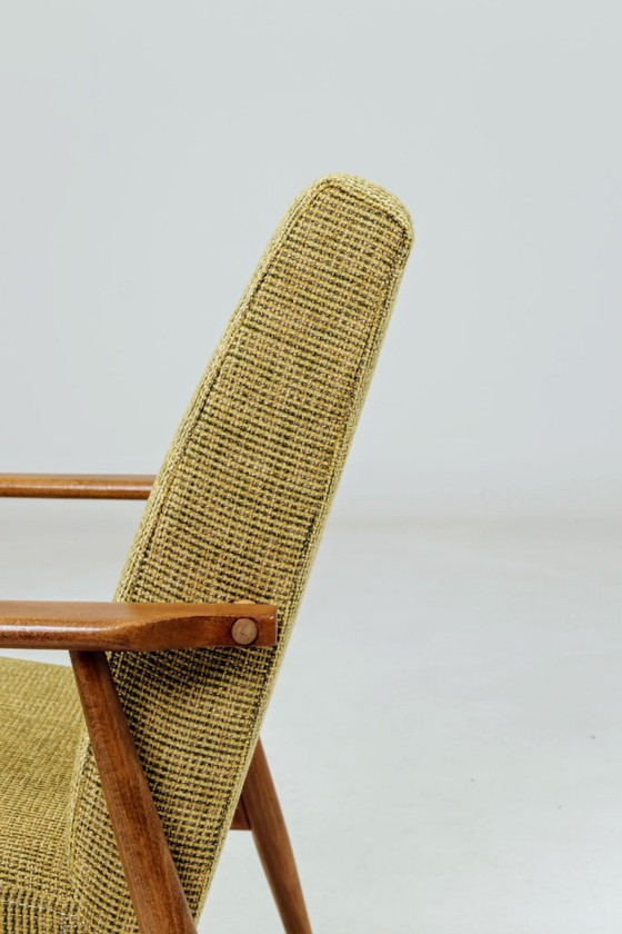 Image 1 of Poltrona vintage verde oliva, design moderno, anni '70