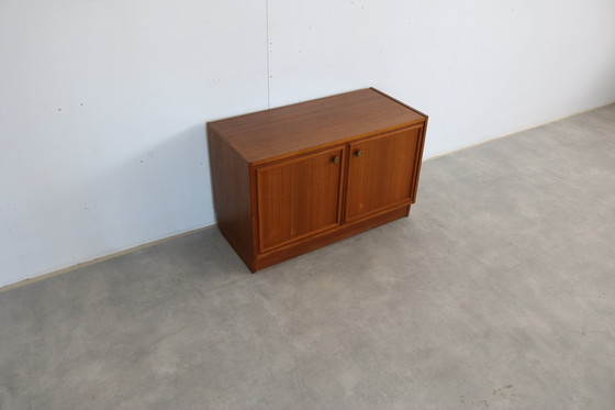 Image 1 of Armoire vintage en teck