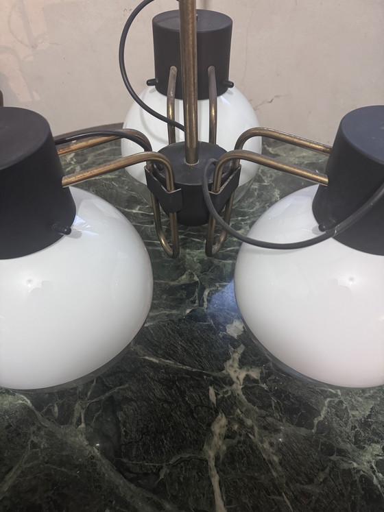Image 1 of Vintage Italian chandelier from the 1960s and 1970s - three two-tone glass spheres