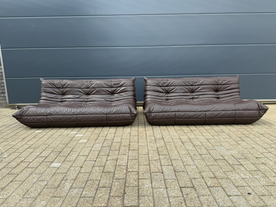 Image 1 of 100% authentic Ligne Roset Togo 2x 3-seater in Chocolate Brown leather