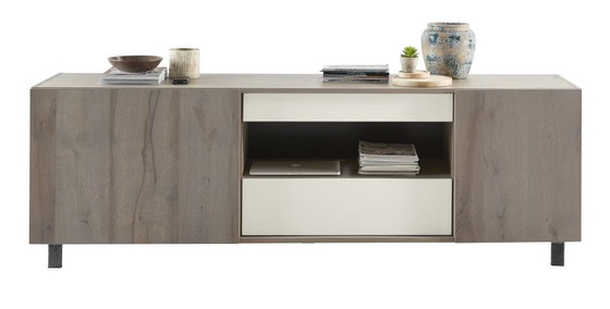 Image 1 of Credenza MELTON
