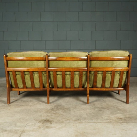 Image 1 of Vintage Deense zithoek/zitgroep – notenhout – jaren 60/70