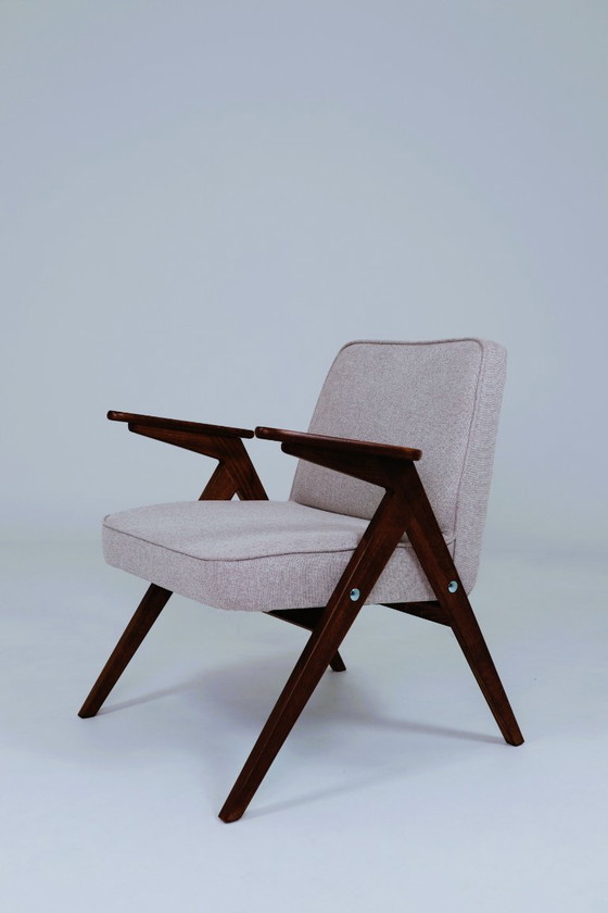 Image 1 of Vintage fauteuil, na renovatie, beige bekleding, donker notenhout, Scandinavisch design
