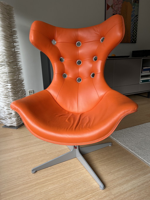 Poltrona Frau Regina Fauteuil Oranje