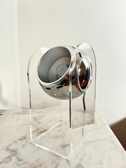 Lampada da tavolo vintage in acrilico Space Age di Gino Sarfatti per Arteluce, Italia, anni '60/'70