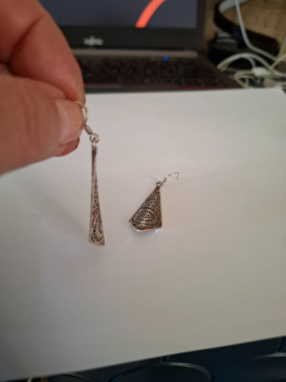 Image 1 of Tibetaanse oorbellen van massief zilver.
