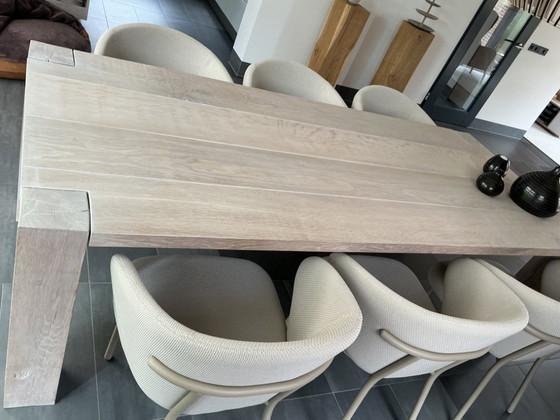 Robust oak dining table, custom-made – Wood (photo 3 of 5)