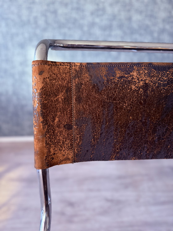 Image 1 of Vintage Thonet S33 van Mart Stam, met een bijzondere patina, circa jaren 60.
