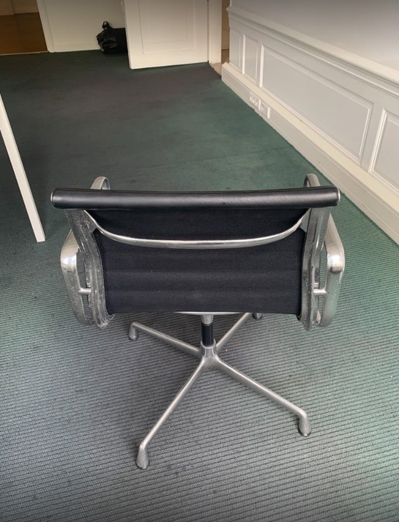 Image 1 of 2x Vitra Eames EA 108