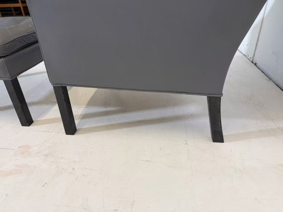 Image 1 of Borge Mogensen fauteuil en cuir oreilles tabouret Fredericia 2204 fauteuil à oreilles