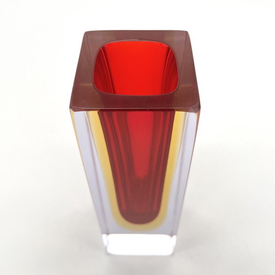 Murano Sommerso Block Vase Red Yellow | Mid Century 60s/70s | Mandruzzato style – Glass (photo 5 of 6)