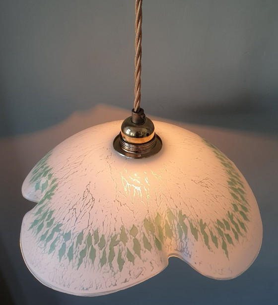 Grande (30cm) Suspension Vintage en Verre en forme de feuille – Métal (photo 9 of 20)
