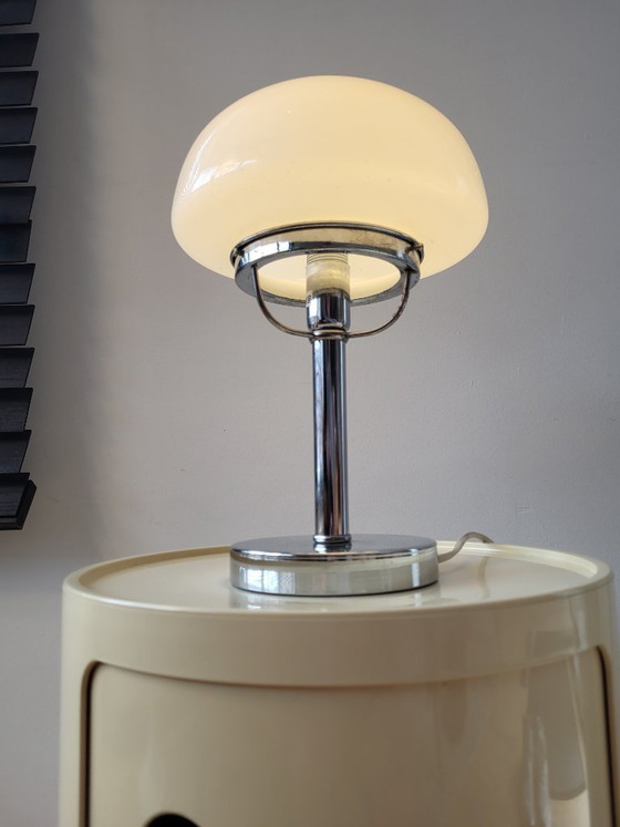 Image 1 of Mushroom lamp, vintage, chrome en mat wit glas