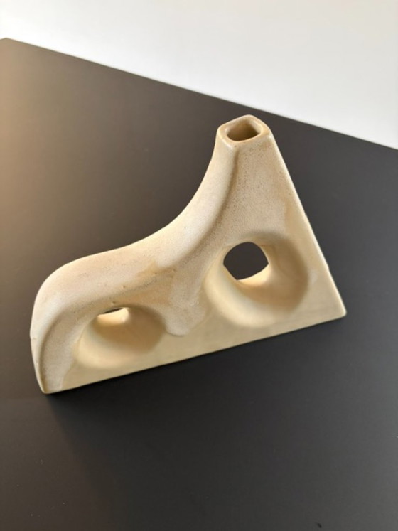 Organic ceramic design vase – ecru/cream (photo 12 of 13)