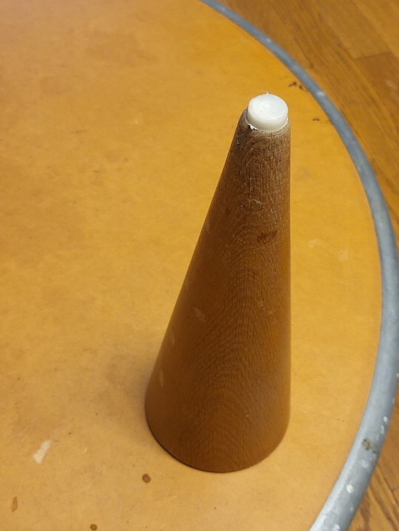 Image 1 of Mesa de centro redonda de Sir Terence Conran en zinc, 1997