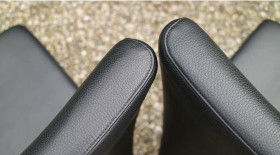 Image 1 of Rolf Benz 7400 Dining Chairs – Timeless Design & Top Quality
