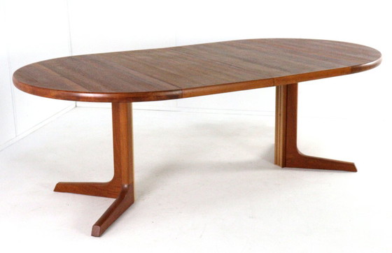 Image 1 of Gudme round 2x extendable dining table 'Slumstrup' vintage Danish design