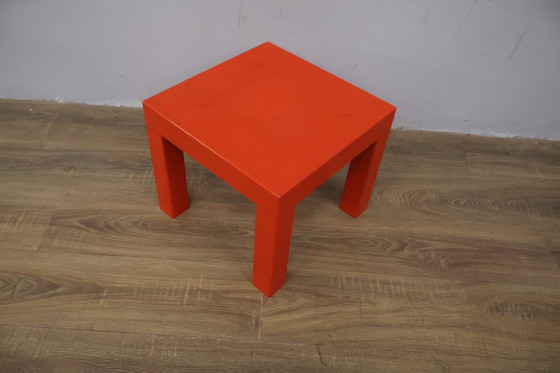 Image 1 of Vintage Kunststof Lak Tafeltje