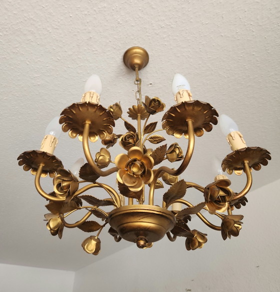 German Hollywood Regency Honsel chandelier, 8-arm, gold-plated, floral, 1970s – Metal (photo 5 of 15)