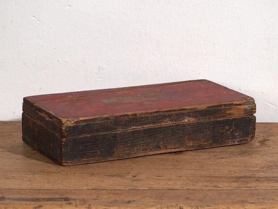 Caja antigua con pátina roja (c.1900) #4 – Armarios de almacenamiento (photo 38 of 40)