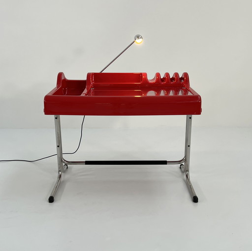 Red Orix Desk By Vittorio Parigi & Nani Prina For Molteni, 1970S