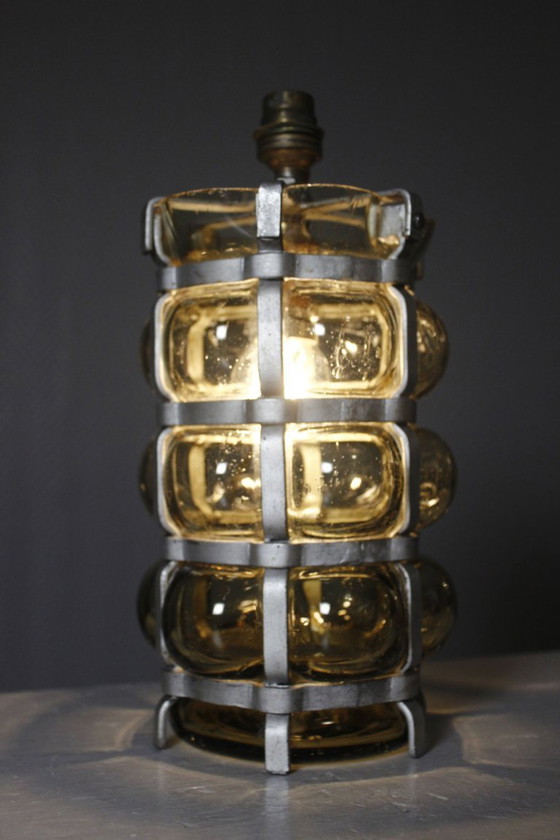Vintage Brutalist Lamp Double Lighting Blown Glass in Cage 20th Century Design – Table lamps (photo 4 of 11)
