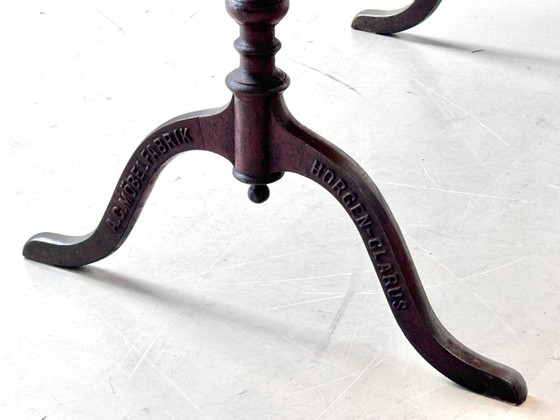 Image 1 of Horgen Glarus baraktafel gemaakt van beukenhout met gietijzeren poten