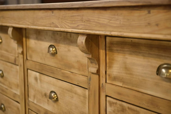 Craftsman's cabinet with 9 drawers from the 1950s. – Decorative Objects, Vintage (photo 9 of 13)