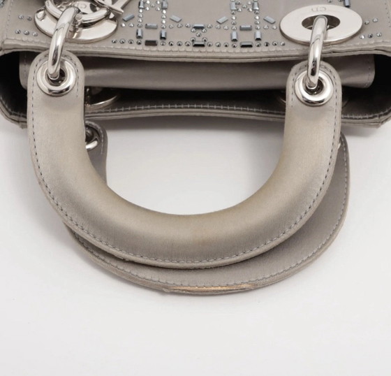 Borsa Mini Lady Dior in raso e cristalli strass con motivo Cannage – Borse a mano, Cristallo, Metallo (photo 4 of 15)