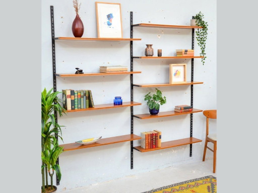 Vintage walnotenhouten wandplank, String shelf, midden 20e eeuw, jaren 60/70