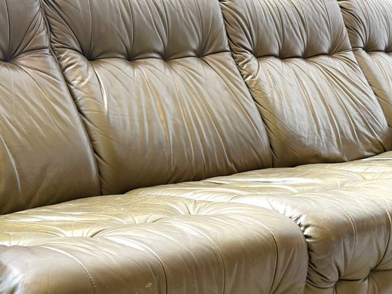 Image 1 of Grosszügiges Retro Ledersofa in Olivgrün, 1970er Jahre