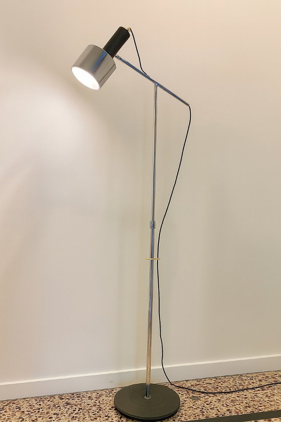 Image 1 of Lampadaire design vintage • Années 1970