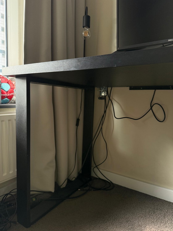 Image 1 of Escritorio negro - Excelente estado