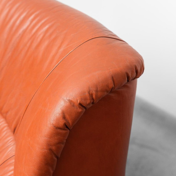 Image 1 of COPPIA DI POLTRONE VINTAGE IN PELLE ARANCIO ANNI ’70 MODERNARIATO