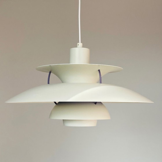 Image 1 of Poulsen PH5 LAMP wit vintage design Denmark MidCentury