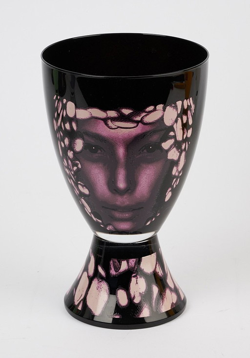 Design vase from the "vis a vis" series by Ritzenhoff