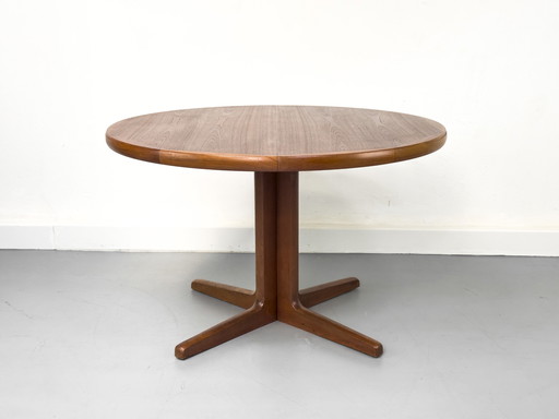 Deense ronde uitschuifbare eettafel in teak, 1970