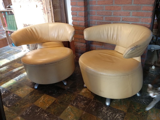 2x Cassina Alki Biki chair refurbisher